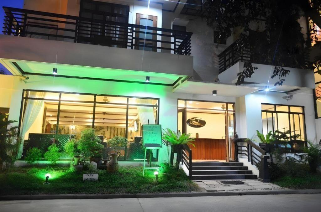 Ipil Suites エルニド エクステリア 写真